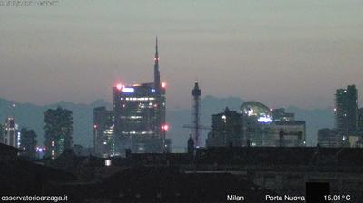 immagine della webcam nei dintorni di Milano Cappuccio: webcam Milano Grigioni