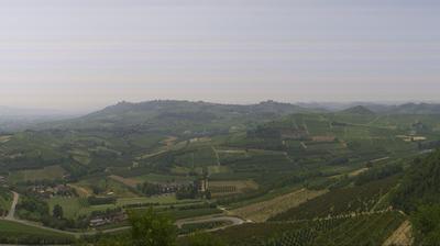 immagine della webcam nei dintorni di Cossano Belbo: webcam Magliano Alfieri