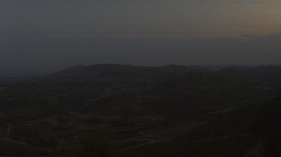 immagine della webcam nei dintorni di Cossano Belbo: webcam Magliano Alfieri