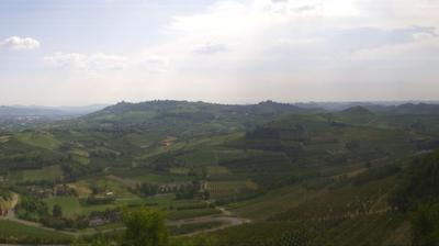 immagine della webcam nei dintorni di Cossano Belbo: webcam Magliano Alfieri