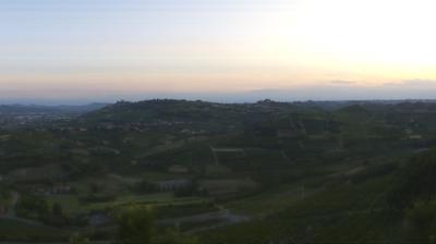 immagine della webcam nei dintorni di Corneliano d'Alba: webcam Magliano Alfieri