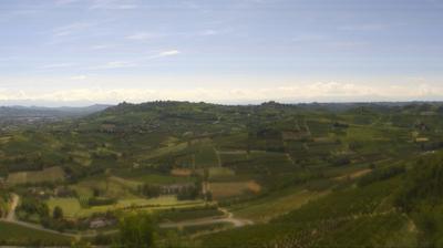 immagine della webcam nei dintorni di San Paolo Solbrito: webcam Magliano Alfieri