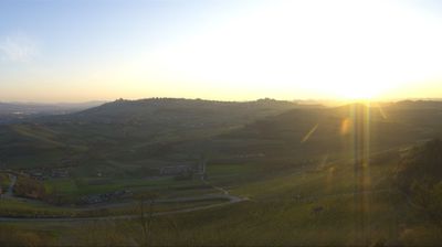 immagine della webcam nei dintorni di Bra: webcam Magliano Alfieri