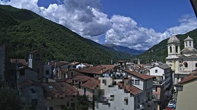 immagine della webcam nei dintorni di Aquila di Arroscia: webcam Pieve di Teco