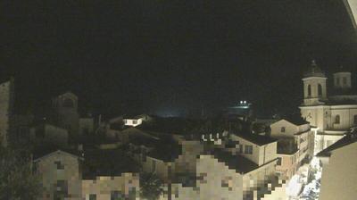 immagine della webcam nei dintorni di Monesi di Triora: webcam Pieve di Teco