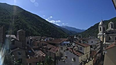 immagine della webcam nei dintorni di Monesi: webcam Pieve di Teco