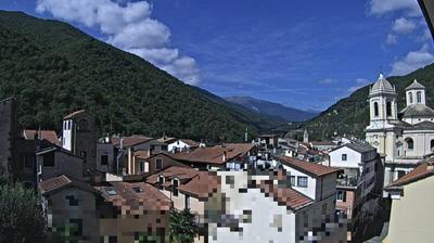 immagine della webcam nei dintorni di Briga Alta: webcam Pieve di Teco