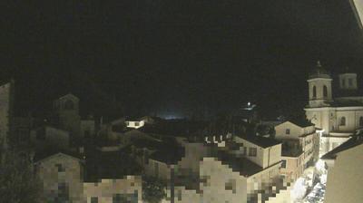 immagine della webcam nei dintorni di Garessio: webcam Pieve di Teco