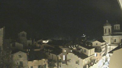 immagine della webcam nei dintorni di Castel Vittorio: webcam Pieve di Teco