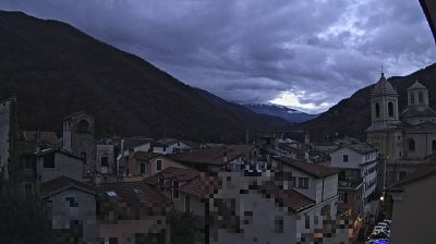 immagine della webcam nei dintorni di Briga Alta: webcam Pieve di Teco