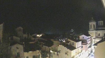 immagine della webcam nei dintorni di Dolceacqua: webcam Pieve di Teco