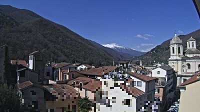 immagine della webcam nei dintorni di Cipressa: webcam Pieve di Teco