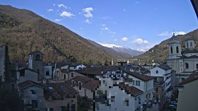 immagine della webcam nei dintorni di Chiusanico: webcam Pieve di Teco