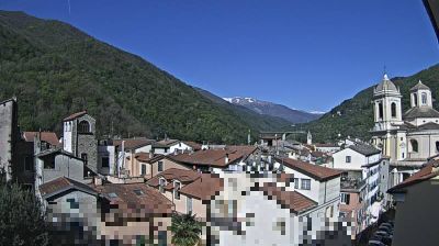 immagine della webcam nei dintorni di Monesi di Triora: webcam Pieve di Teco