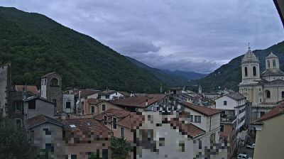 immagine della webcam nei dintorni di Chiusanico: webcam Pieve di Teco