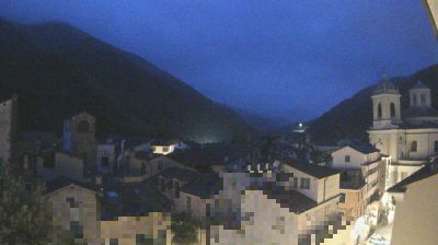immagine della webcam nei dintorni di Garessio: webcam Pieve di Teco