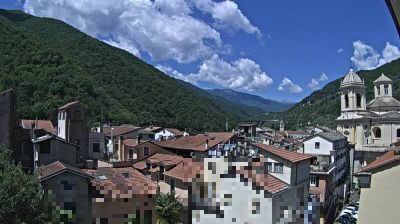 immagine della webcam nei dintorni di Dolceacqua: webcam Pieve di Teco