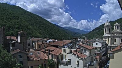 immagine della webcam nei dintorni di Mendatica: webcam Pieve di Teco
