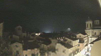 immagine della webcam nei dintorni di Monesi di Triora: webcam Pieve di Teco