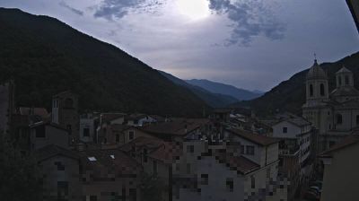 immagine della webcam nei dintorni di Vallecrosia: webcam Pieve di Teco