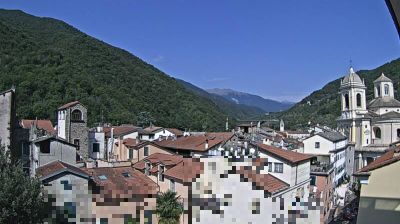 immagine della webcam nei dintorni di Monesi: webcam Pieve di Teco