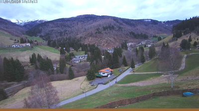 immagine della webcam nei dintorni di Riva di Solto: webcam Val Palot