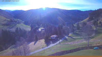 immagine della webcam nei dintorni di Riva di Solto: webcam Val Palot