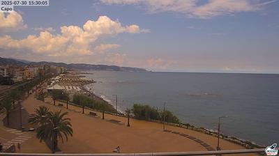 immagine della webcam nei dintorni di Nasino: webcam Giardini