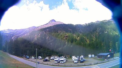 immagine della webcam nei dintorni di Cervinia Plan Maison: webcam Staffal