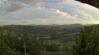 immagine della webcam nei dintorni di Tizzano Val Parma: webcam Neviano degli Arduini