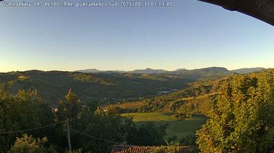 immagine della webcam nei dintorni di Castelnovo ne' Monti: webcam Neviano degli Arduini