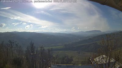 immagine della webcam nei dintorni di Varano de' Melegari: webcam Neviano degli Arduini