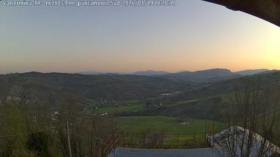 immagine della webcam nei dintorni di Fornovo di Taro: webcam Neviano degli Arduini