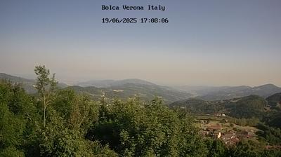 immagine della webcam nei dintorni di Altissimo: webcam Crespadoro
