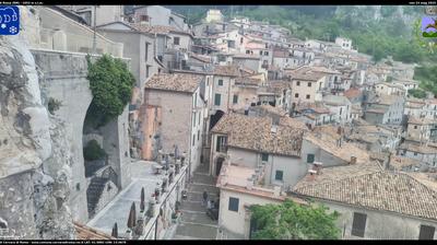 immagine della webcam nei dintorni di Vallepietra: webcam Cervara di Roma