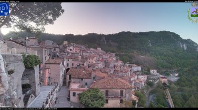 immagine della webcam nei dintorni di Castellafiume: webcam Cervara di Roma