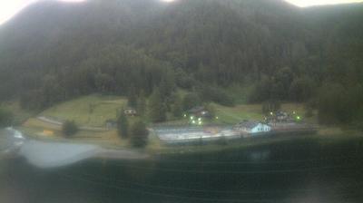 immagine della webcam nei dintorni di San Simone Baita del Camoscio: webcam Carona