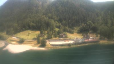 immagine della webcam nei dintorni di Rifugio Calvi Laghi Gemelli: webcam Carona