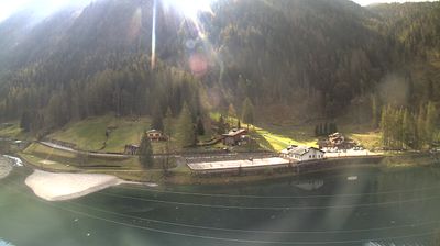 immagine della webcam nei dintorni di Rifugio Calvi Laghi Gemelli: webcam Carona Carisole