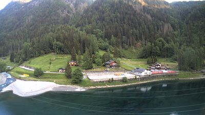 immagine della webcam nei dintorni di San Simone Baita del Camoscio: webcam Carona Carisole