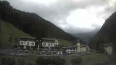 immagine della webcam nei dintorni di Carona Carisole: webcam San Simone Baita del Camoscio