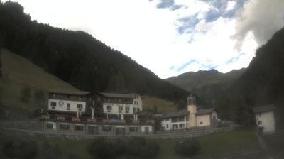 immagine della webcam nei dintorni di Val Masino: webcam San Simone Baita del Camoscio