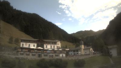 immagine della webcam nei dintorni di Morbegno: webcam San Simone Baita del Camoscio