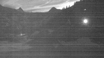 immagine della webcam nei dintorni di Chiesa in Valmalenco: webcam Rifugio Calvi Laghi Gemelli