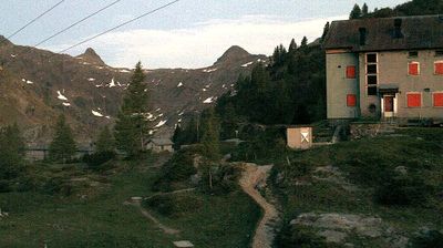 immagine della webcam nei dintorni di Oltre il Colle: webcam Rifugio Calvi Laghi Gemelli