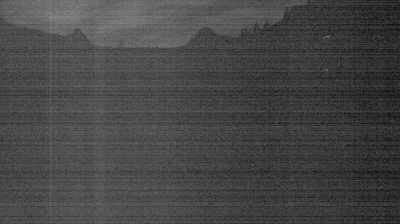 immagine della webcam nei dintorni di Spiazzi di Gromo: webcam Rifugio Calvi Laghi Gemelli