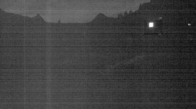 immagine della webcam nei dintorni di Spiazzi di Gromo: webcam Rifugio Calvi Laghi Gemelli