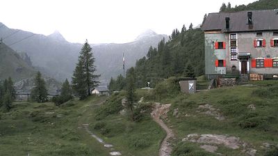immagine della webcam nei dintorni di Colere: webcam Rifugio Calvi Laghi Gemelli