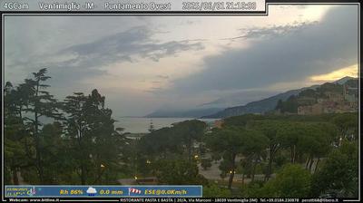 Preview delle webcam di Ventimiglia di Sicilia › Ovest: Ventimiglia - Liguria - Vista Montecarlo