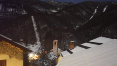 immagine della webcam nei dintorni di Niella Tanaro: webcam Pamparato